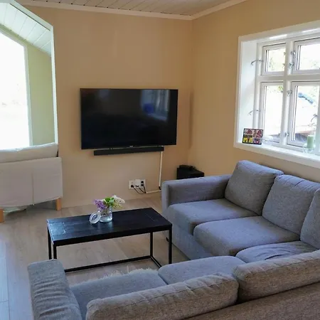 Summer Place By The River Feriehus *